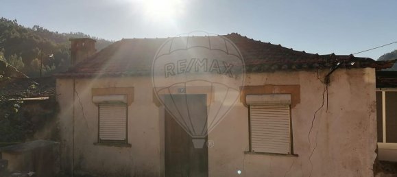 2 bedrooms House in Góis, Portugal No. 31358 4