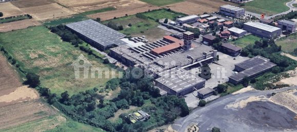 5-Zimmer Lagerhaus in Uboldo, Italy, Nr. 12001 5