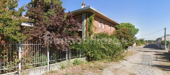 5-Zimmer Lagerhaus in Uboldo, Italy, Nr. 12001 9