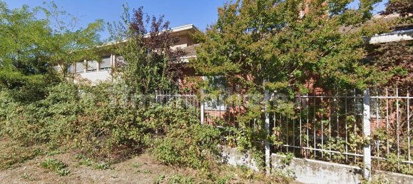 5-Zimmer Lagerhaus in Uboldo, Italy, Nr. 12001 21