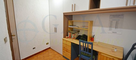 4 rooms House in Toirano, Italy No. 68558 10