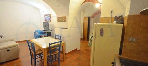 4 rooms House in Toirano, Italy No. 68558 36