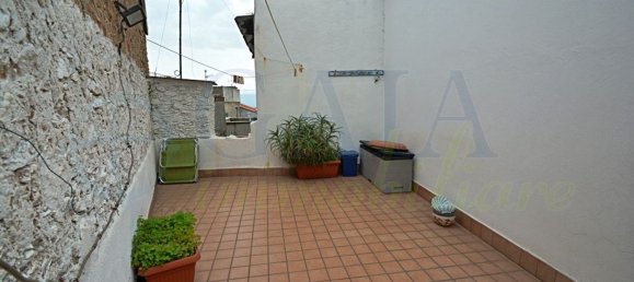 4 rooms House in Toirano, Italy No. 68558 40