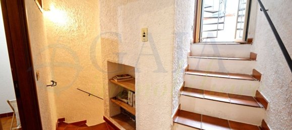 4 rooms House in Toirano, Italy No. 68558 22