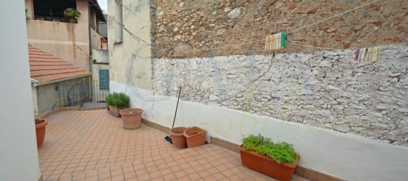 4 rooms House in Toirano, Italy No. 68558 19