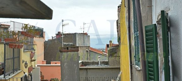 4 rooms House in Toirano, Italy No. 68558 3