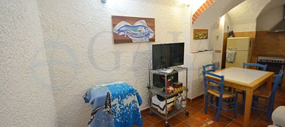 4 rooms House in Toirano, Italy No. 68558 32