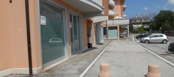Gewerbliche Immobilie in Avezzano, Italy 82m², Nr. 113456 30