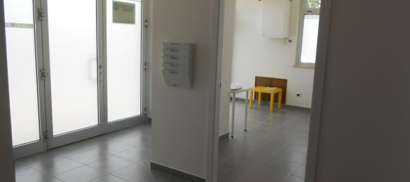 Gewerbliche Immobilie in Avezzano, Italy 82m², Nr. 113456 22