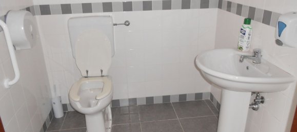 Gewerbliche Immobilie in Avezzano, Italy 82m², Nr. 113456 15