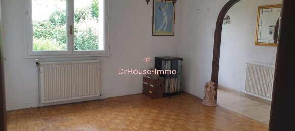 3 bedrooms House in Limay, France No. 115357 9