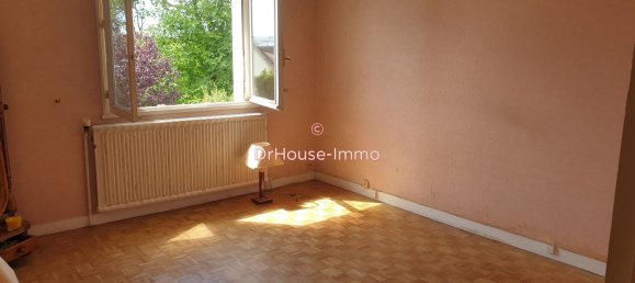 3 bedrooms House in Limay, France No. 115357 7