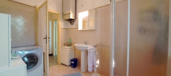 Apartamento de 4 habitaciónes en Lucca, Italy No. 110899 11
