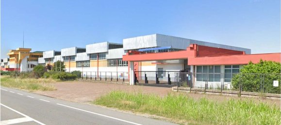 20908m² Warehouse in Vercelli, Italy No. 46552 2