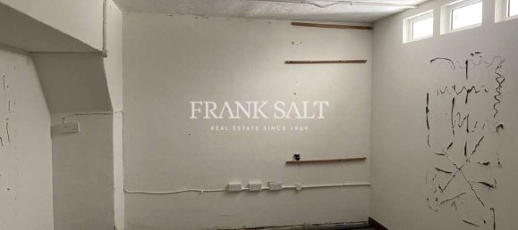 150m² Shop in Swieqi, Malta No. 12486 2