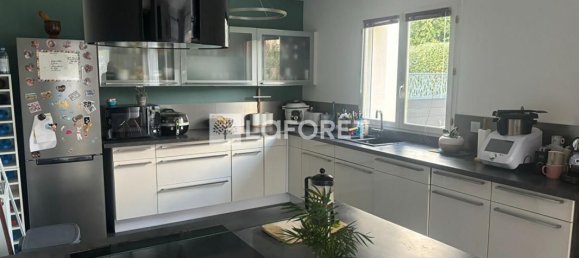 3 bedrooms House in Saint-Leu-d'Esserent, France No. 238863 2