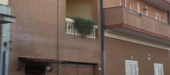 3-Zimmer Wohnung in Surbo, Italy, Nr. 183501 4