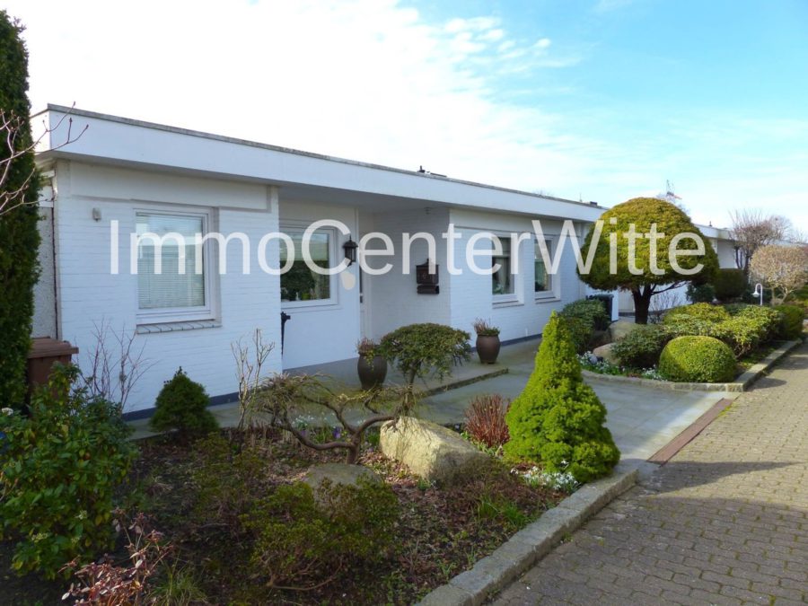 3 غرف نوم بنغالو في Pinneberg, Germany رقم 8565