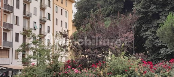 2 bedrooms Apartment in Florence, Italy No. 78440 15
