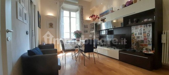 2 bedrooms Apartment in Florence, Italy No. 78440 3