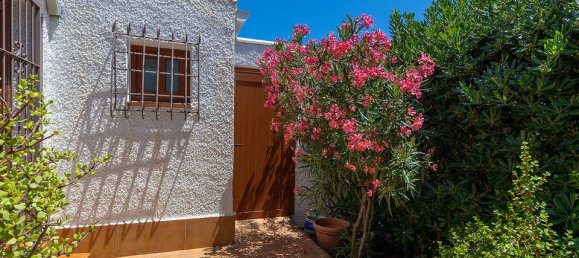 Villa de 4 dormitorios en Alicante, Spain No. 183579 24