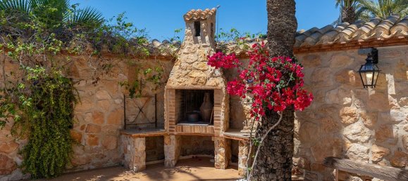 Villa de 4 dormitorios en Alicante, Spain No. 183579 6