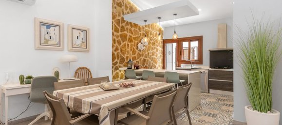 Villa de 4 dormitorios en Alicante, Spain No. 183579 30