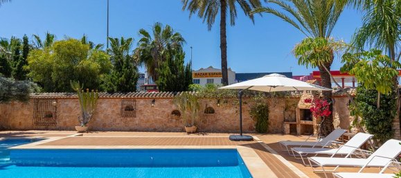 Villa de 4 dormitorios en Alicante, Spain No. 183579 2