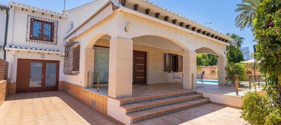 Villa de 4 dormitorios en Alicante, Spain No. 183579 21