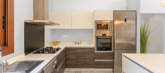 Villa de 4 dormitorios en Alicante, Spain No. 183579 38