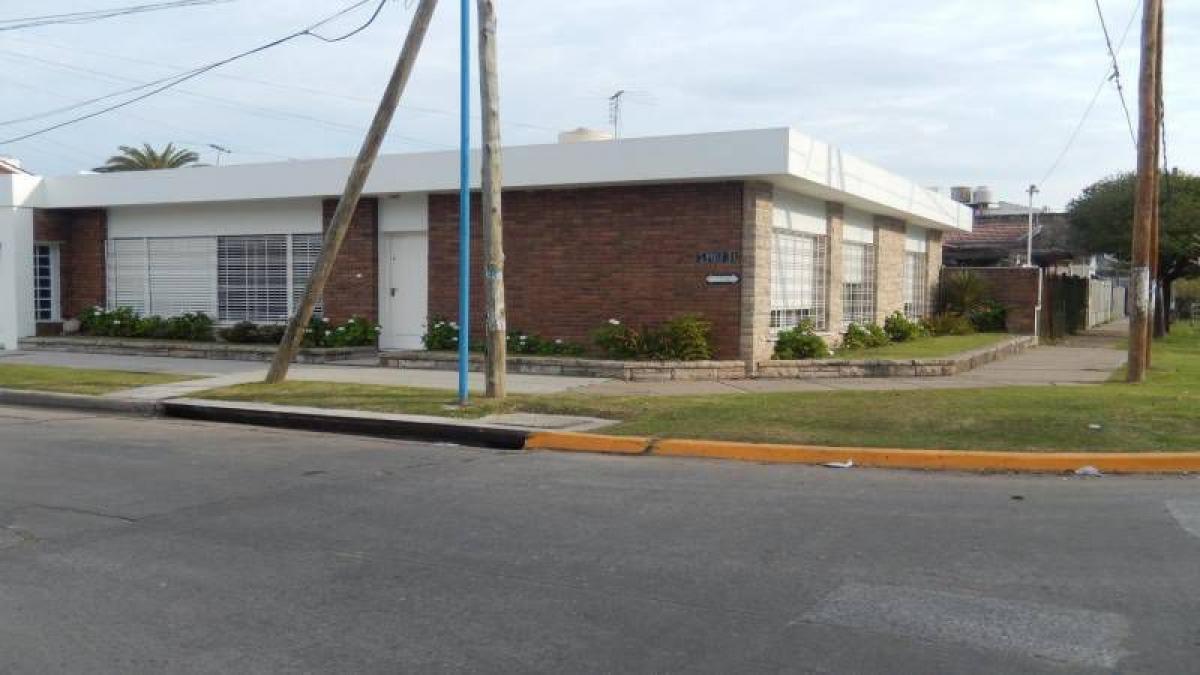 2 Schlafzimmer Haus in Quilmes, Argentina, Nr. 63418