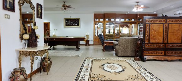 Кафе / ресторан с 3 спальнями в Паттайя, Таиланд № 19465 19