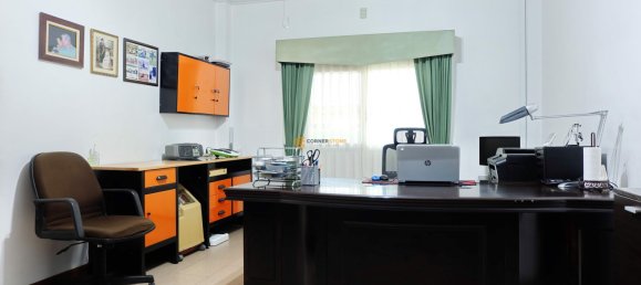 Кафе / ресторан с 3 спальнями в Паттайя, Таиланд № 19465 10