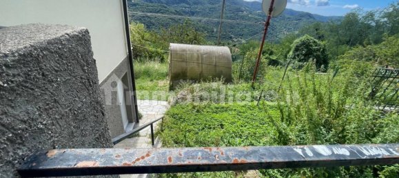 4 غرف نوم شقة في Serra Riccò, Italy رقم 307338 44