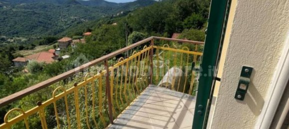 4 غرف نوم شقة في Serra Riccò, Italy رقم 307338 26