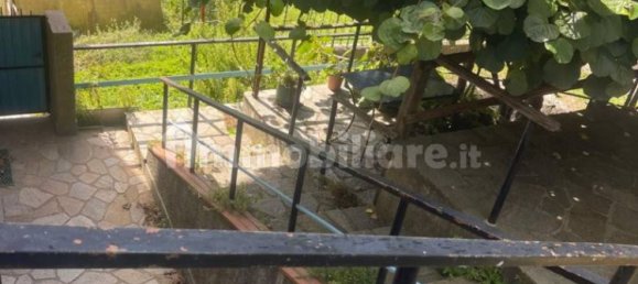 4 غرف نوم شقة في Serra Riccò, Italy رقم 307338 11