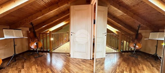 Casa de 8 divisões em Almese, Italy N.º 128704 25