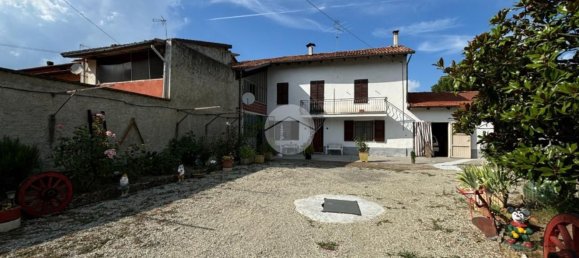 4 rooms House in Bruno, Italy No. 286738 2