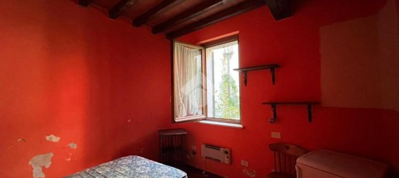 1 room Office in Parma, Italy No. 257644 3