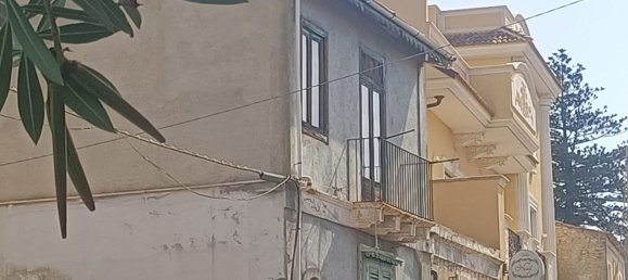 4 bedrooms House in Reggio Calabria, Italy No. 379574 5