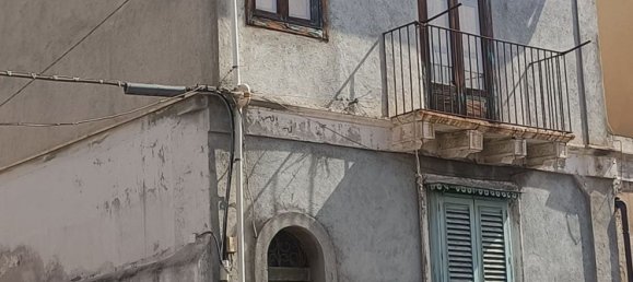 4 bedrooms House in Reggio Calabria, Italy No. 379574 4