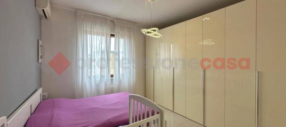 3 rooms Apartment in Opera, Italy No. 293554 29