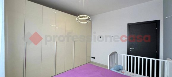 3 rooms Apartment in Opera, Italy No. 293554 4