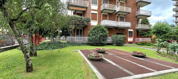 3 rooms Apartment in Opera, Italy No. 293554 9