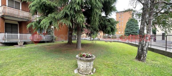 3 rooms Apartment in Opera, Italy No. 293554 11