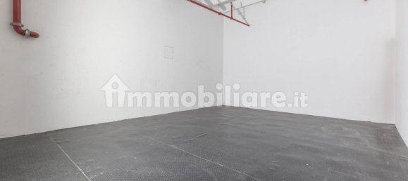 4 rooms Commercial property in Tradate, Italy No. 235089 18