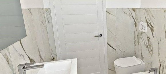 Квартира с 6 комнатами в Перуджа, Италия № 279439 11