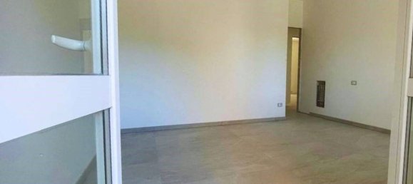 Квартира с 6 комнатами в Перуджа, Италия № 279439 16