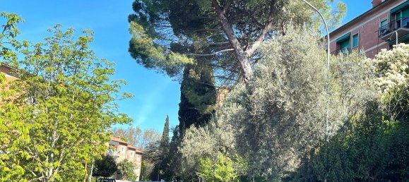 Квартира с 6 комнатами в Перуджа, Италия № 279439 3