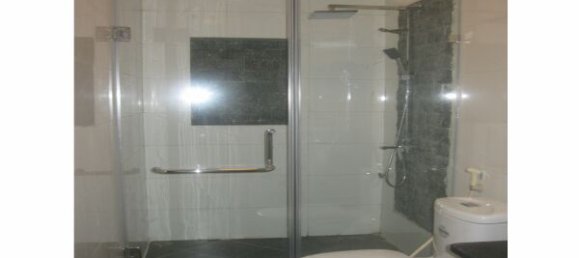 Casa de 4 dormitorios en Tay Ho, Vietnam No. 7131 14